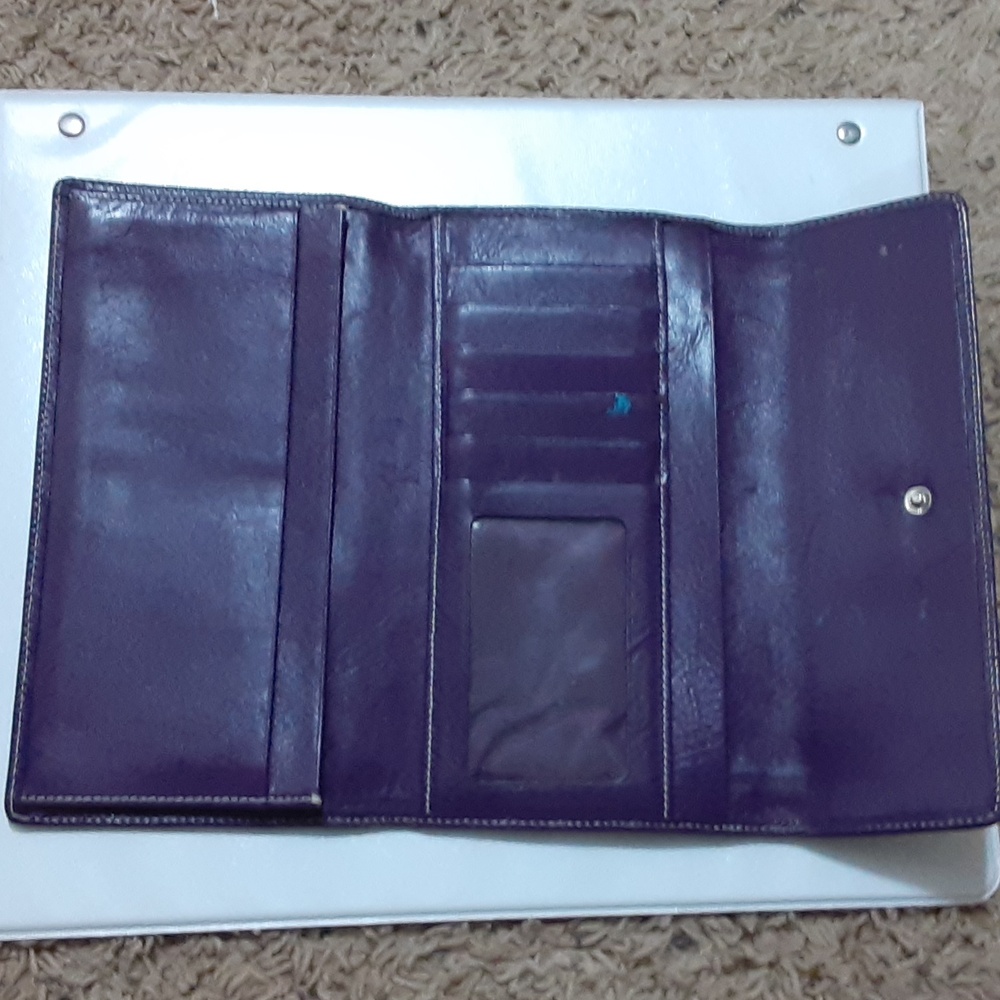 Kelly Purple Wallet - Picture 3 of 4
